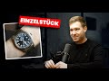 Ein uhrmacher zeigt seine private uhrensammlung simon der gezeitenpanther