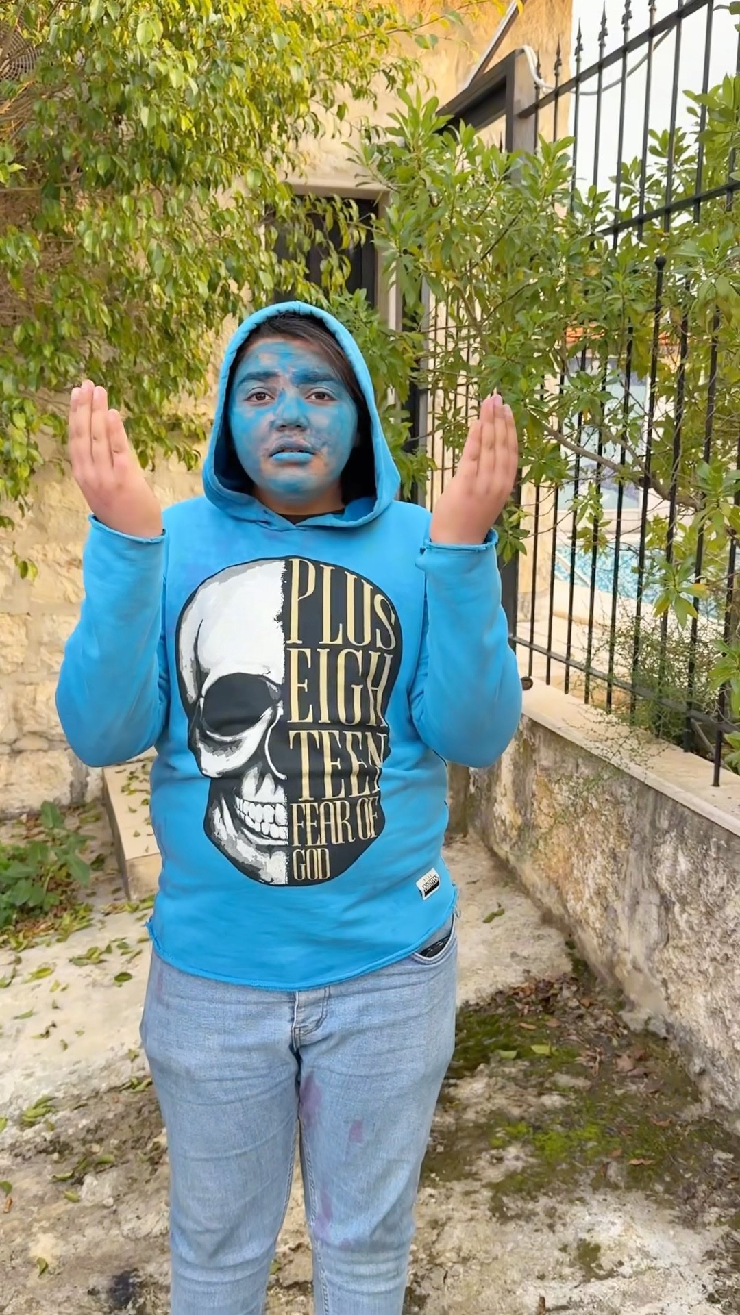 اخي بالسنفرة معندهوش يما رحميني:?