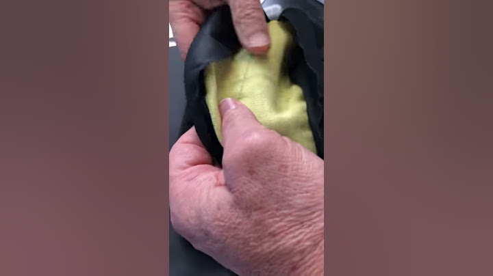 Bladerunner.tv Kevlar Neck Protector being tested with a new Stanley knife
