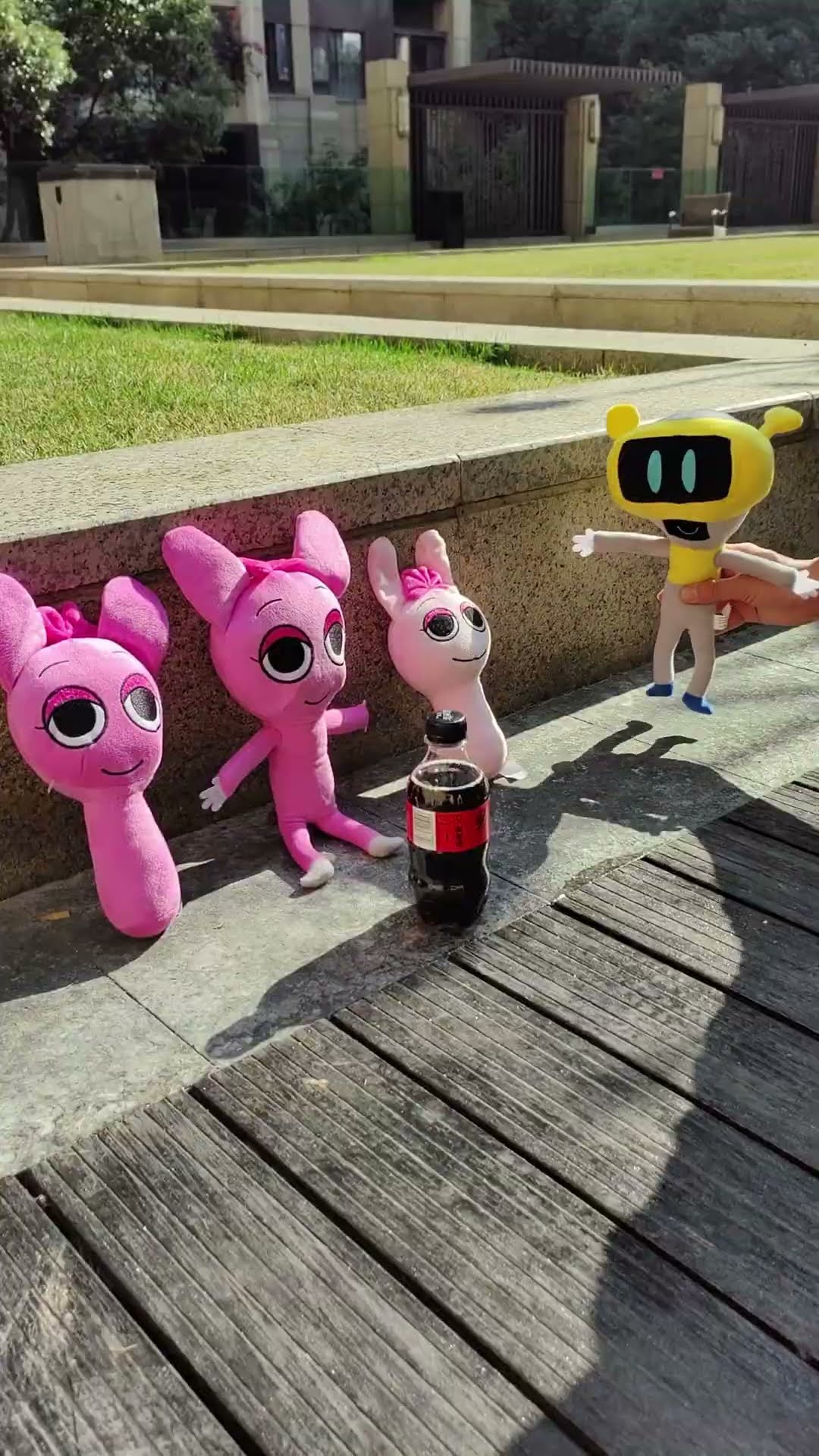 Sprunkis taking away pinki's coca