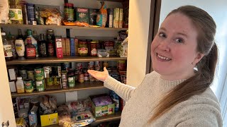 Pantry Tour!