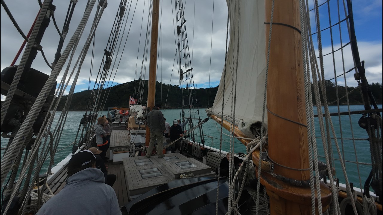 7 Days Aboard a 85ft Tall Ship in Bay of Islands