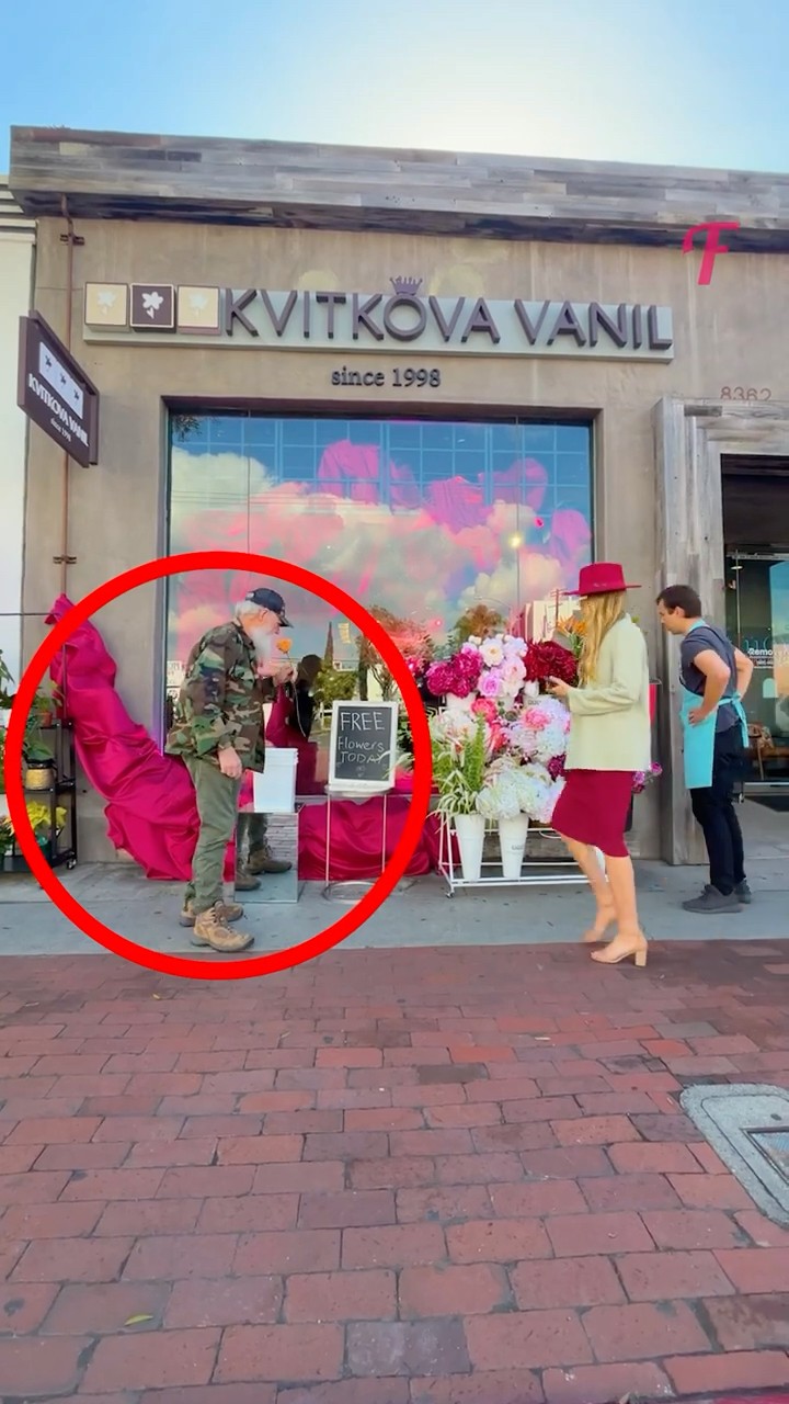 An Old Veteran Wanted One Flower But the Florist Surprised Him!  #shorts