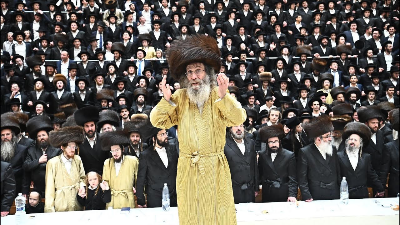 תקציר מסכם ממעמד הענק הילולת "הבית עין" זי"ע בראשות המשפיע הרה"צ ר' מיילך בידרמן (צילום שוקי לרר)