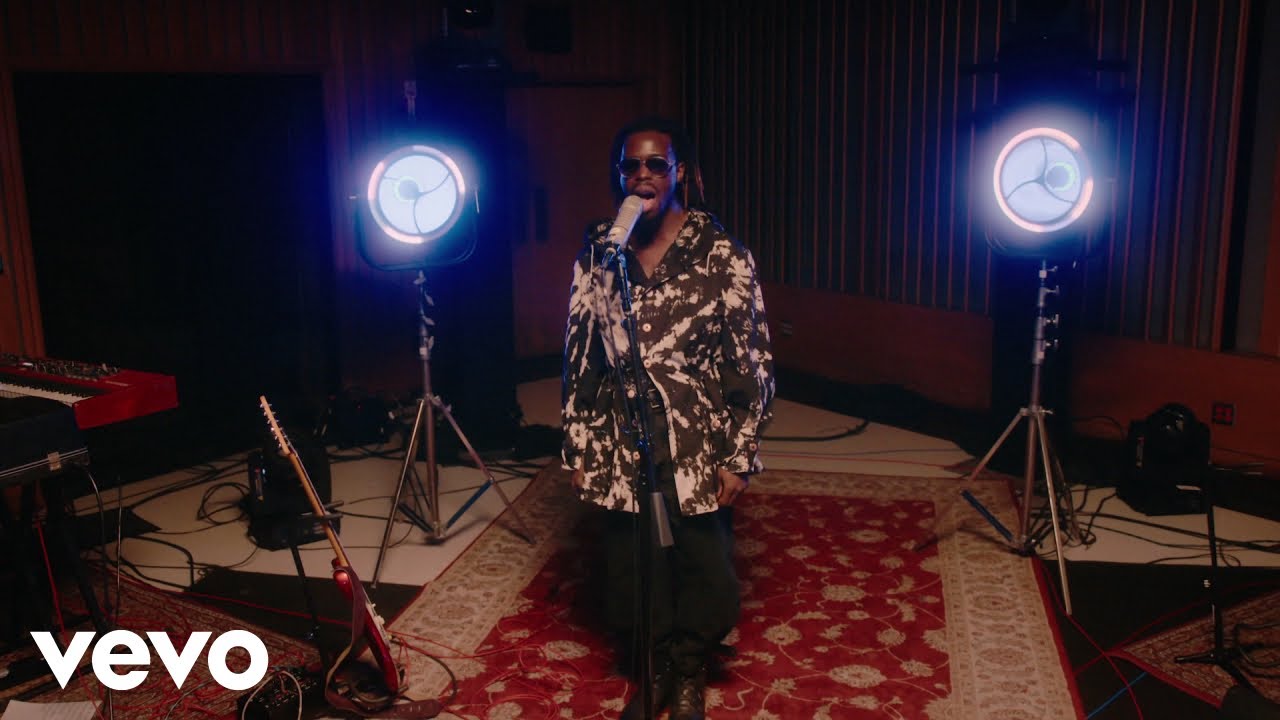 Black Pumas - Black Moon Rising (Live from Capitol Studio A 
