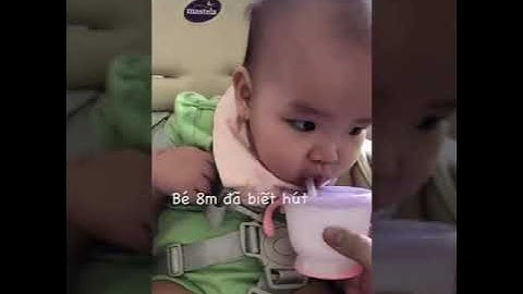 Cốc tập hút 3 giai đoạn Richell