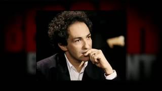 Video thumbnail of "Discographie: Michel Berger - Touché par la disparition de Daniel Balavoine"