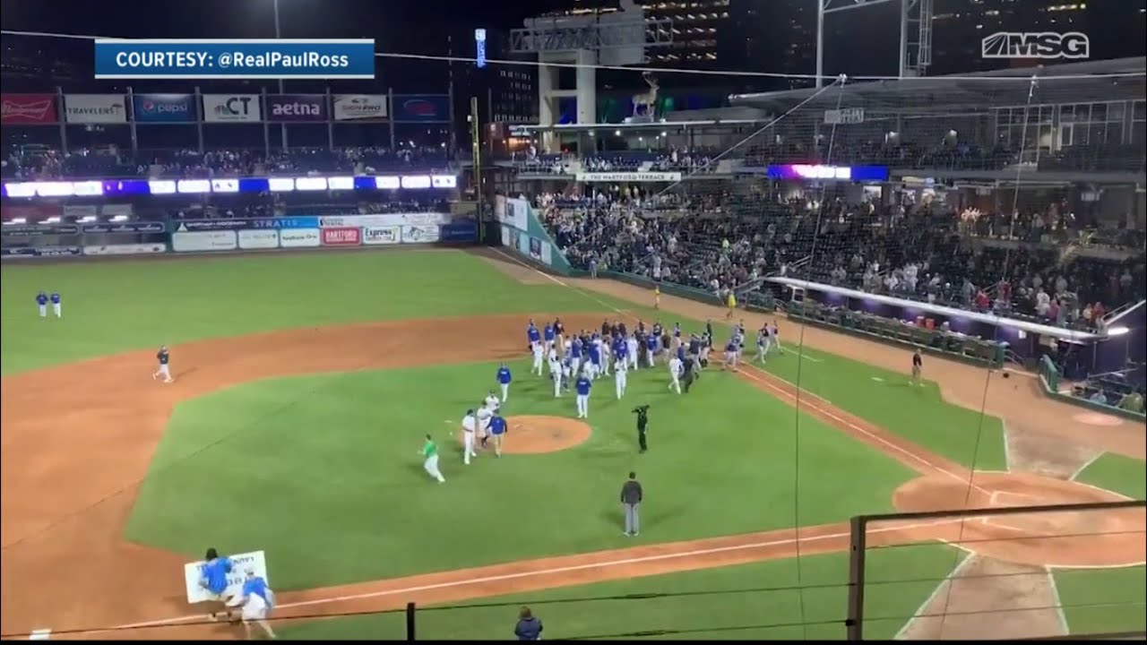 Baseball Unwritten Rules Would You Bunt to End a NoHitter? MSG 150 YouTube