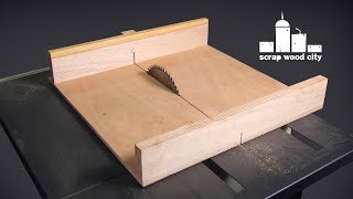How to make a simple cross cut sled for your table saw - DIY