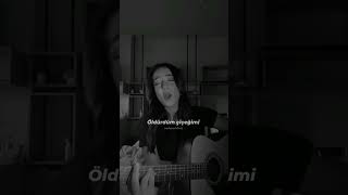 Belki De Yanlıştı Doğrularım Aşkını, Sevgini Sorguladım