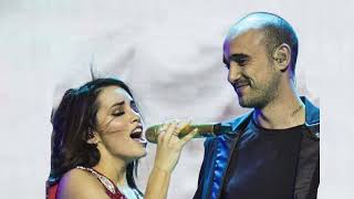 Video thumbnail of "Abel Pintos, Lali - Disparos (Greek Lyrics)"