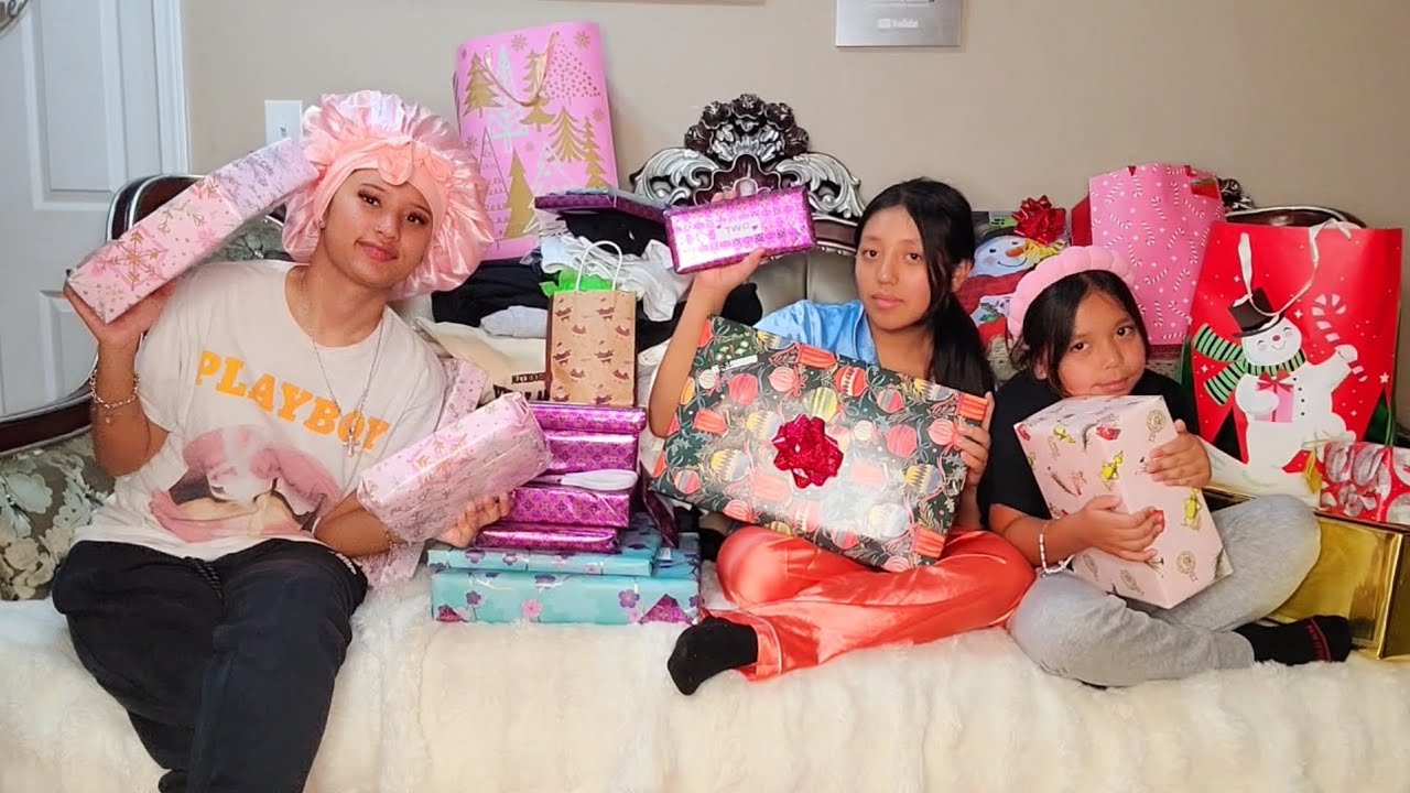 Unboxing Gift From My Mom/School Bata kids la k k Gift Payo /Rachana, Jasna And Jastina Unboxing. 