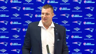 Raw video: Rob Gronkowski signs one-day contract to retire as New England Patriot