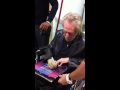 Capture de la vidéo Harvey Mandel Canned Heat Signing Autographs Team Derek
