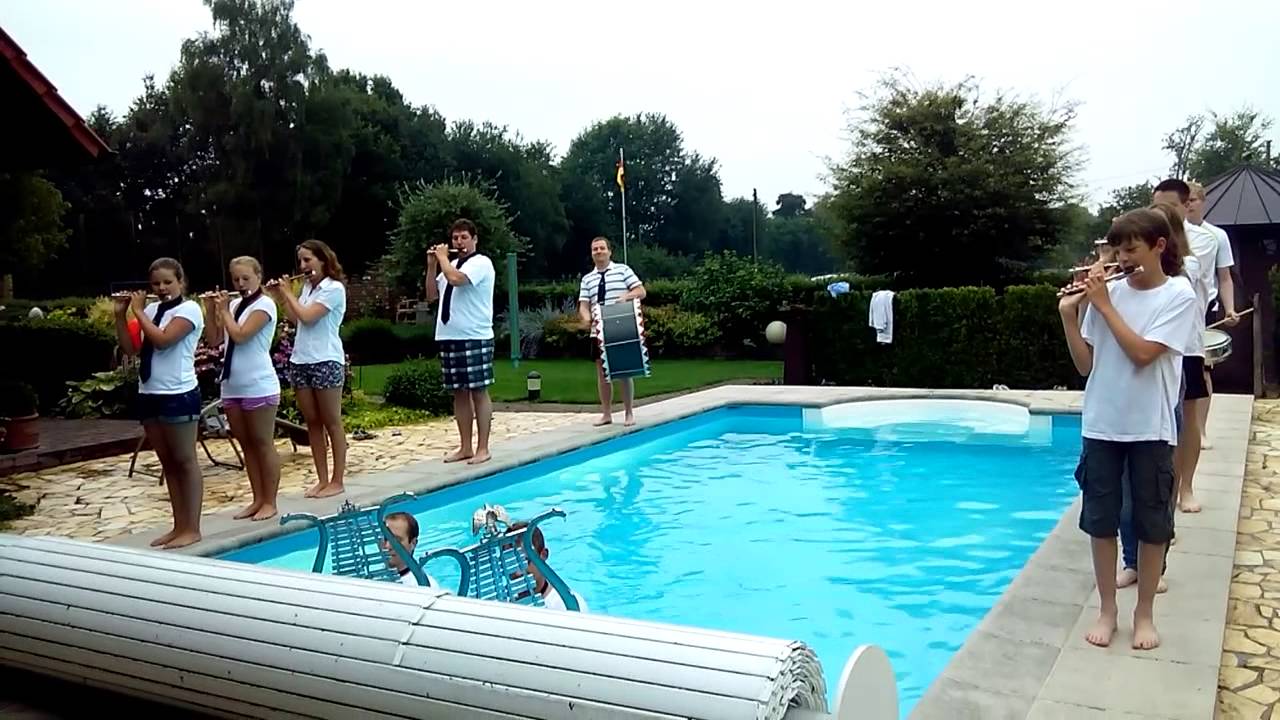 Cold Water Challenge 2014 Spielmannszug und Thron Liedern