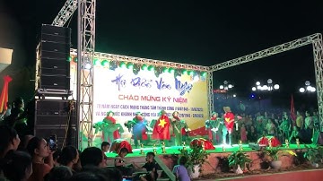 Thôn Cửa Trát múa lk Cô gái mở đường & Cúc ơi