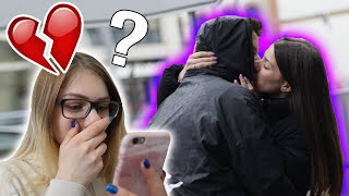 Lebuktam A Barátnőm Előtt Prank Más Lánnyal Látott