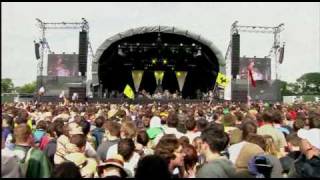 Super Furry Animals - (Drawing) Rings Around The World (Glastonbury 2007)