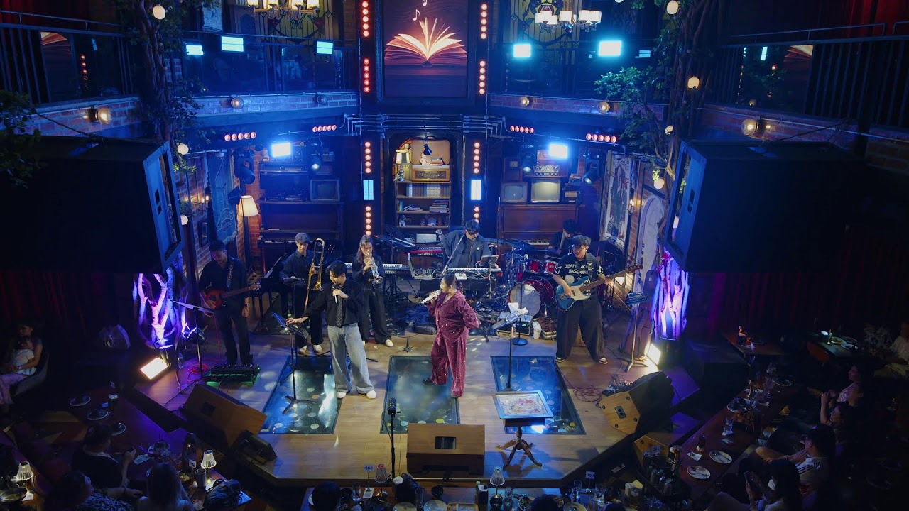 Letana Live Music - อาวรณ์ - at Letana Theatre