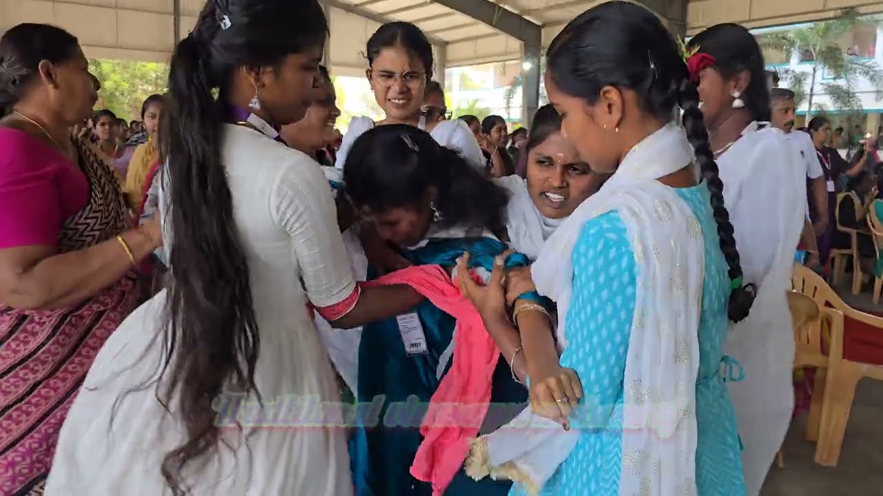 🌀 பத்மவாணி காலேஜில் நமது கருப்பனார் 🌀