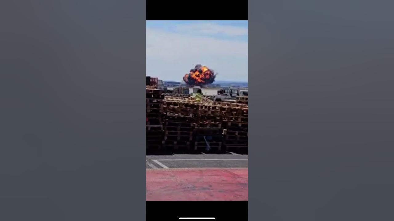 Zaragoza Plane Crash in Spain spain planecrash zaragoza YouTube