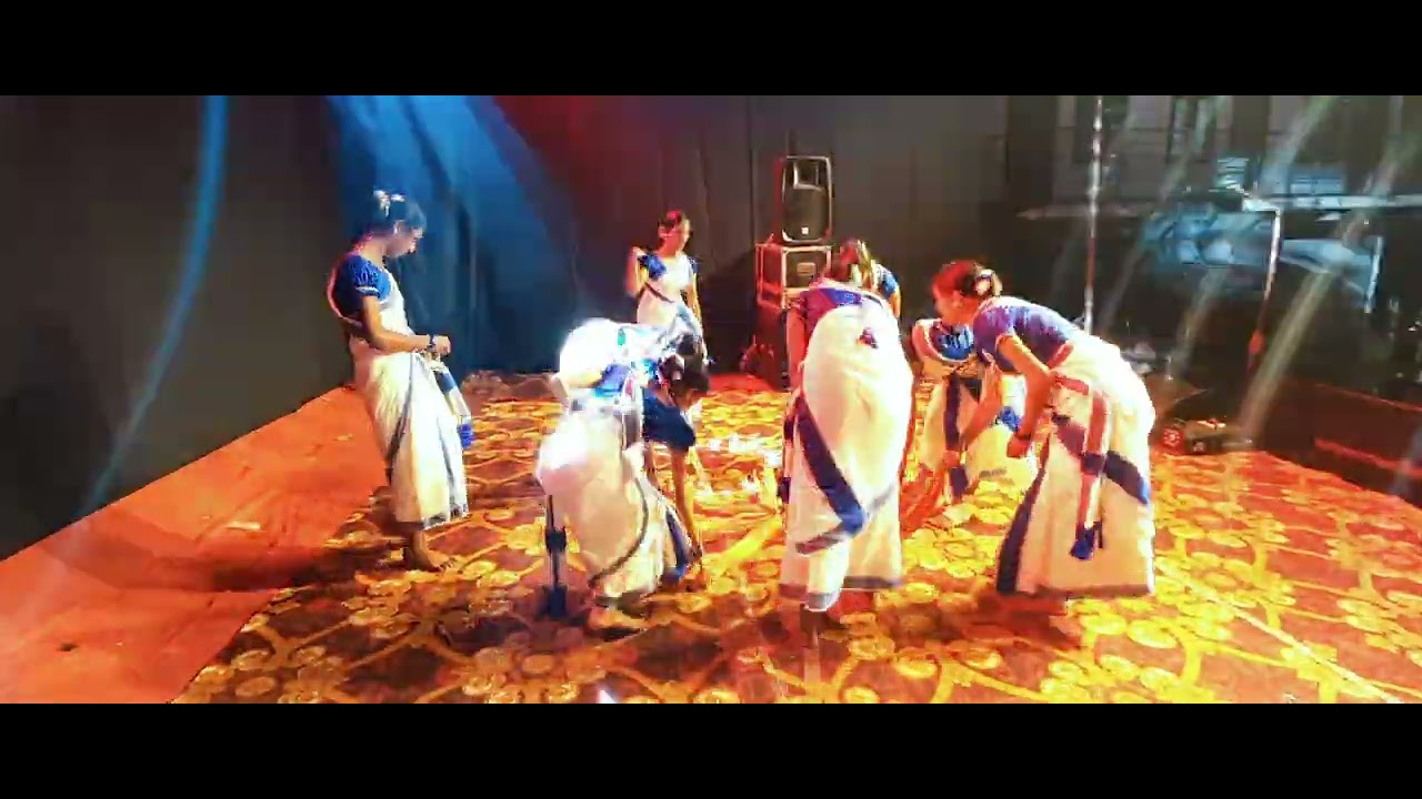 കൈകൊട്ടിക്കളി | ടീം മടത്തും കുനി | വെളള്ളുണ്ട