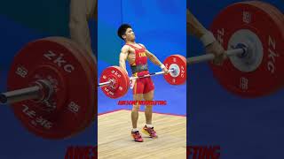 I should sent out awesome weightlifting videos from my hard drive. This video is Li fabin