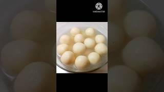 সুজির স্পঞ্জি রসগোল্লা মিষ্টি || Sujir Sponge Rasgulla recipe || #shorts #recipe #misti #spongesweet screenshot 3