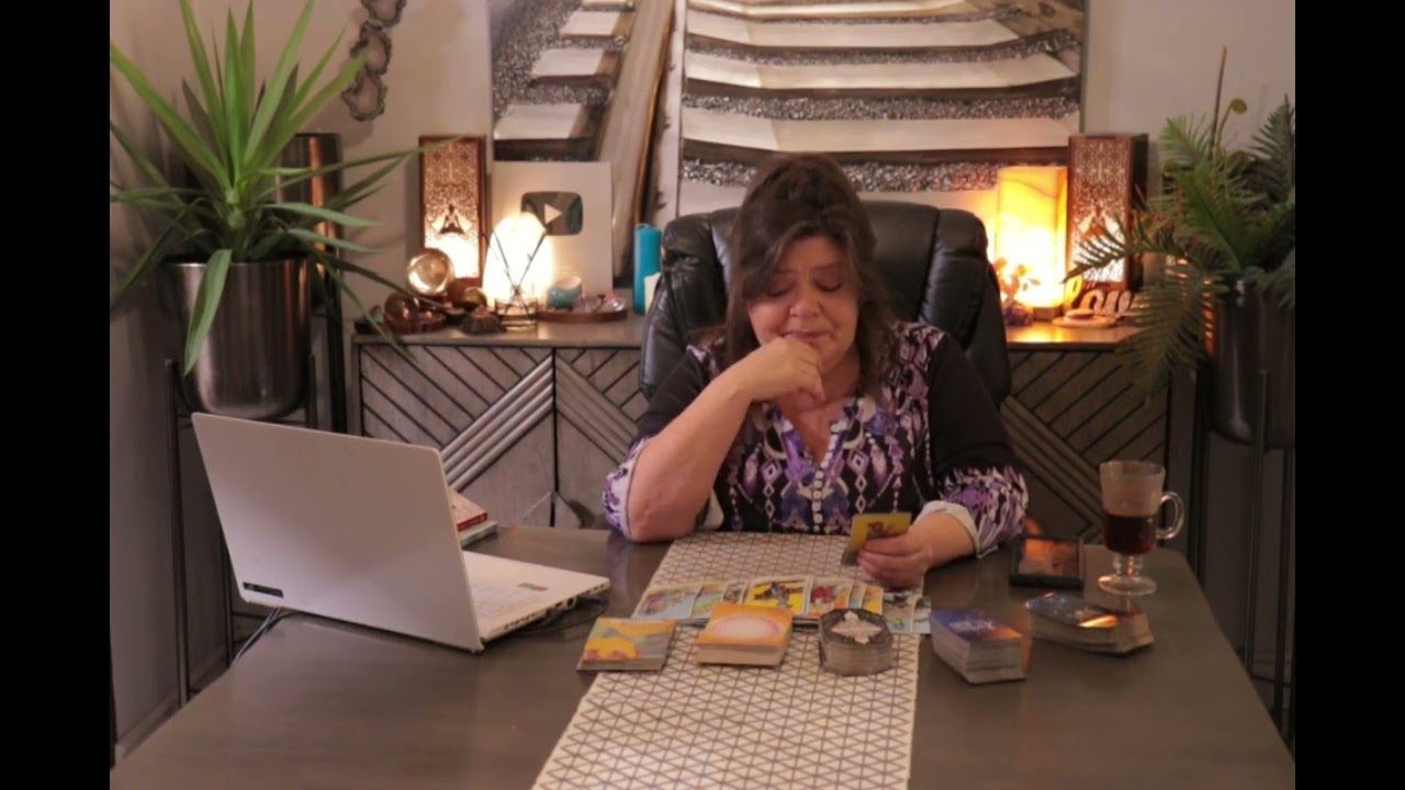 SAGITTARIUS GRAND PARENTS COMING IN LOUD AND STRONG! SO PROUD OF YOU AND YOUR DESCENDANTS.