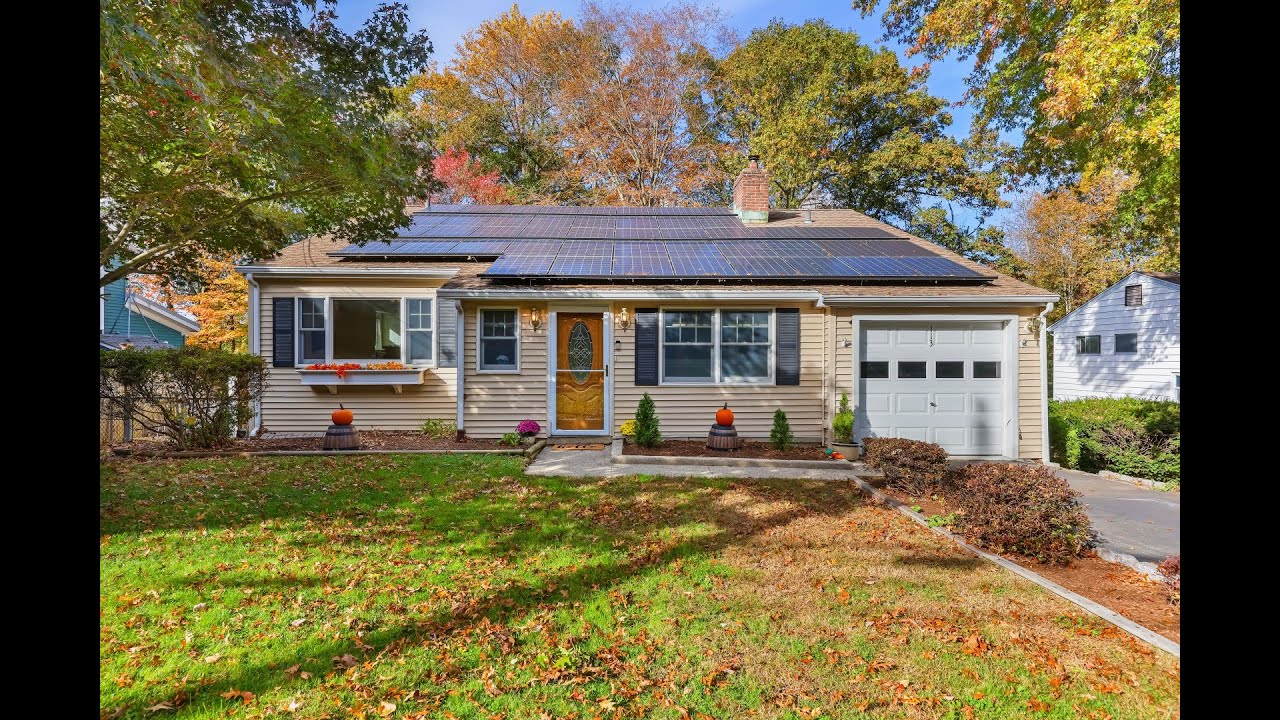 113 Wood Ridge Drive Stamford, CT | ColdwellBankerHomes.com