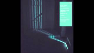 Blue Hour - Axis Motive (Answer Code Request Remix) [Techno Music Box] Wealth