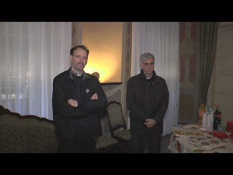 Video: Come vengono nominati i vicari?