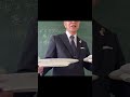 【神業】常識を超えた「皿6枚持ち」。プロの指先には魔法がかかっているのか？　#マナー講師 #マナー講座　#世界一美しいマナー