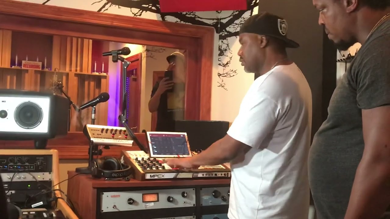 How Ski Beats Filters Drums with the MPCX 