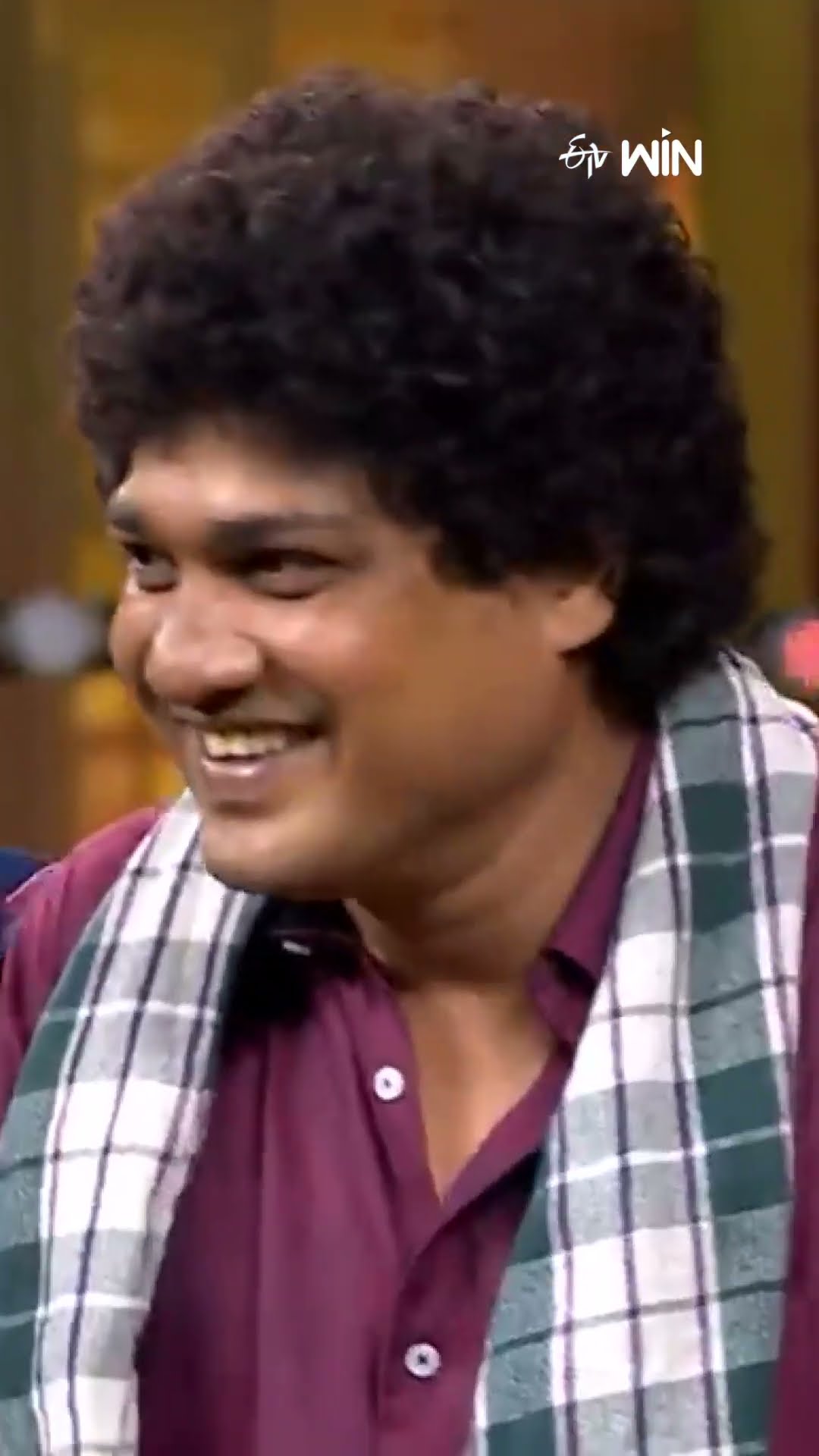 #shorts - టీవీ కొన్నందుకు ఇంత పంచాయితీ అవసరమా..? #sridevidramacompany #comedy #ramprasad #naresh