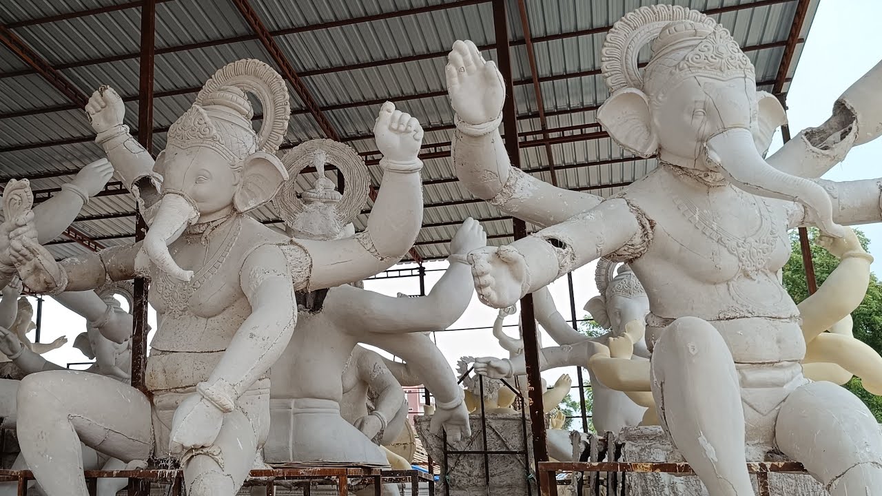 Perkit Sri Devika Kala Arts - PERKIT - Mumbai Style Ganesh ldols 2024🤩..15–25 ...