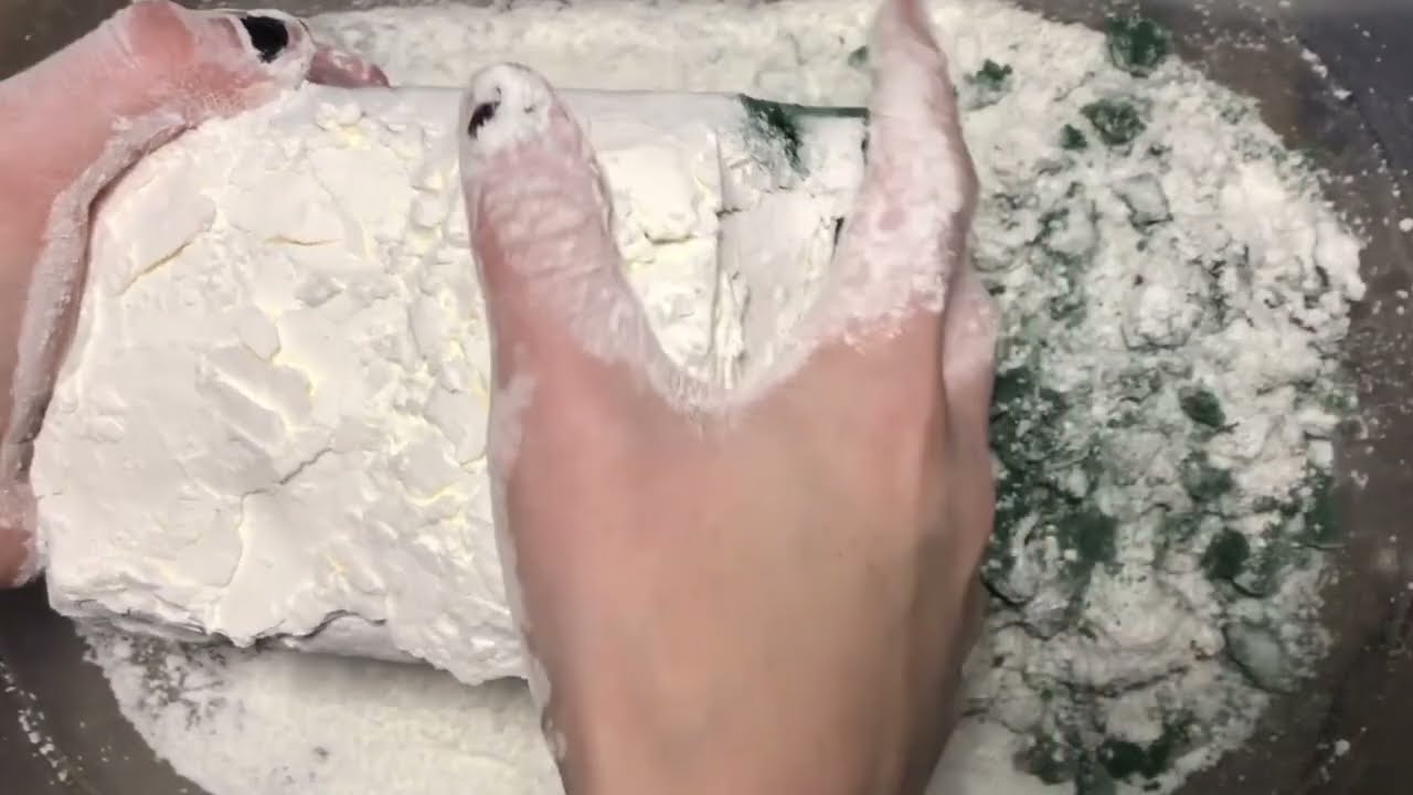 ASMR | FloralFoam Cornstarch Bomb! 
