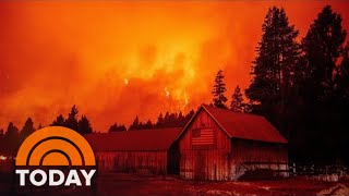 South Lake Tahoe Residents Flee From Growing Caldor Fire