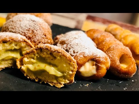 Rosticceria siciliana - iris dolci e salate e cartocci  fritti siciliani