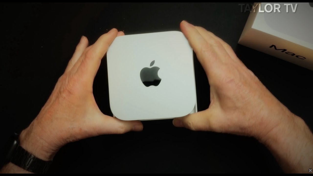 M4 Mac Mini Pro Unboxing - YouTube