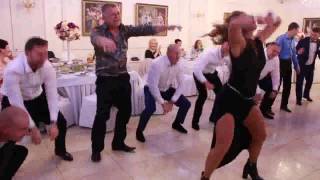 Download lagu Танцевальный Батл на свадьбе Танцевальный Батл на свадьбе