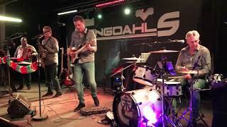 Engdahls ”Finns det nån annan nu” (Dansbandssidan.com)