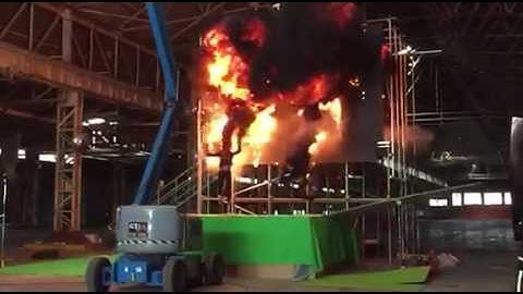 Real SFX - Sherlock Series 4 Flat Explosion - 2016