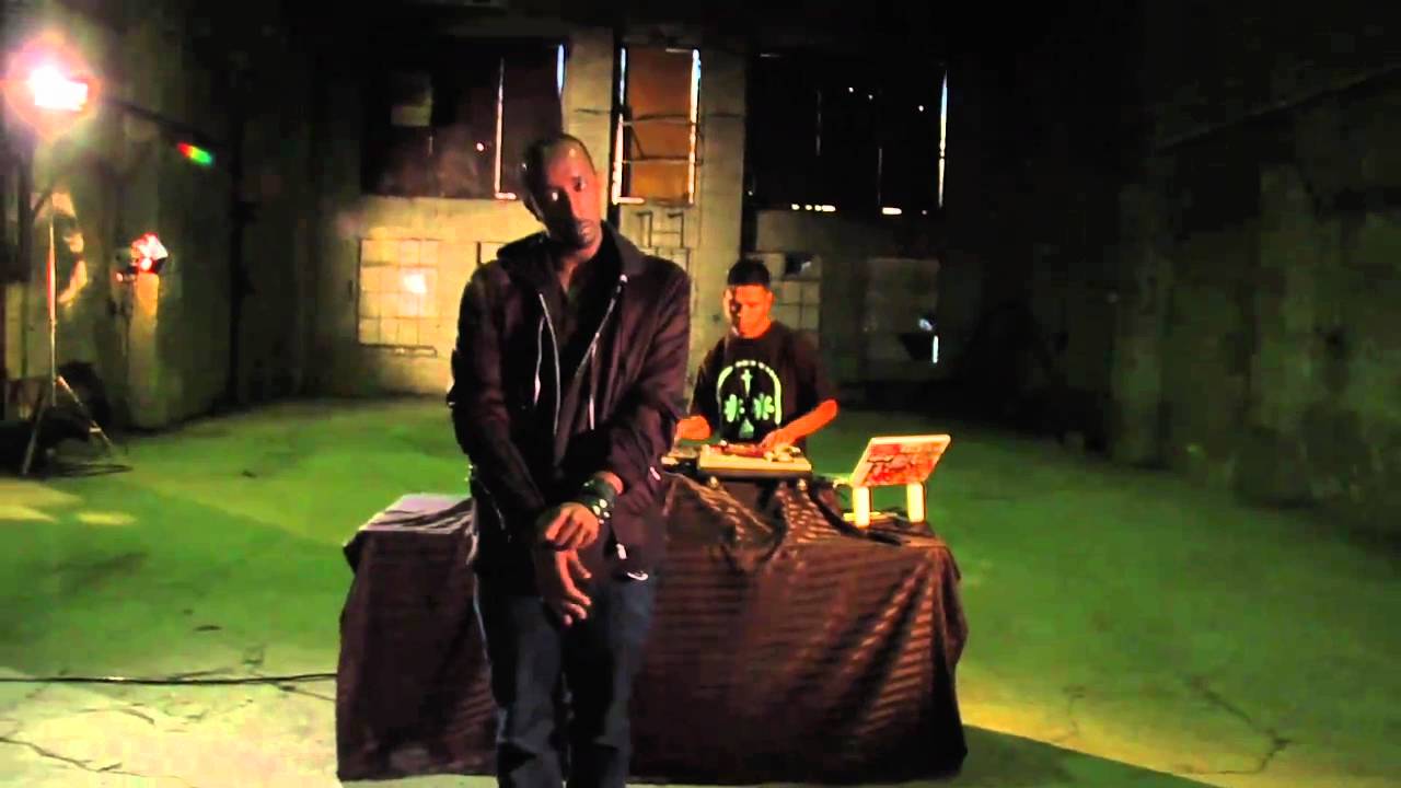 The Pirate Signal - Go