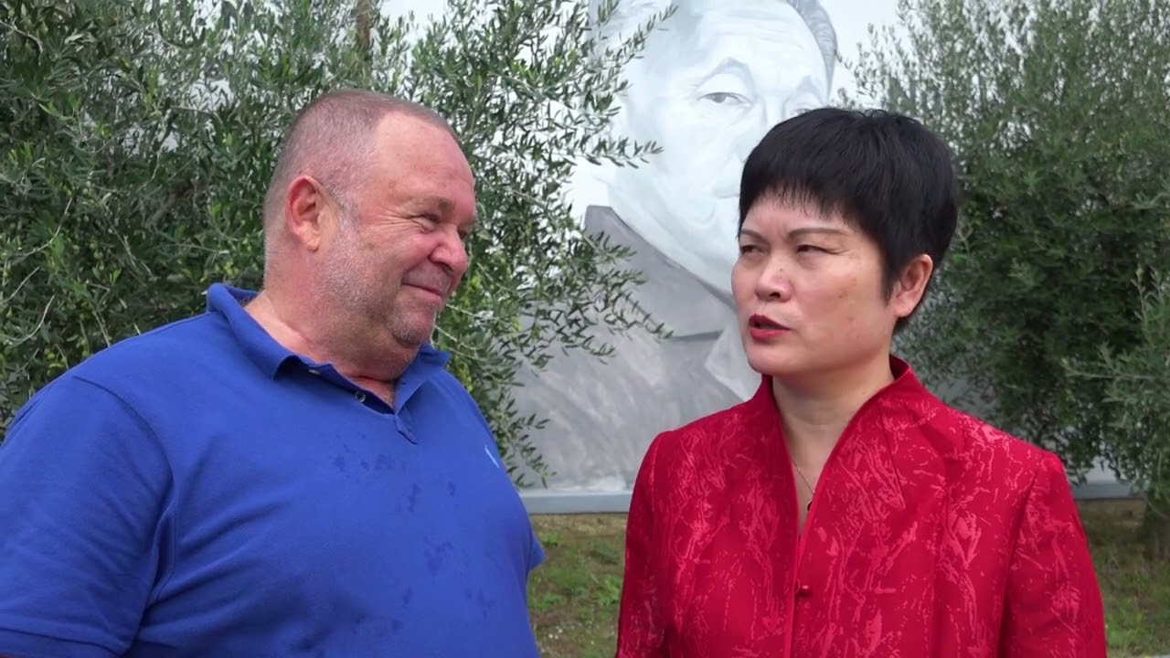 Gjergj Luca: Pata nderit që sot të pres në Fish City një mysafire speciale, Ambasadoren e Kinës