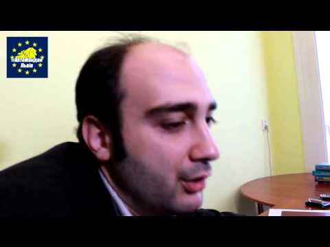 დემონსტრანტებმა ლვოვის პროკურატურა შტურმით აიღეს