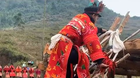 lễ trưởng thành của người dân tộc dao đỏ ll iu mienh tẩu sai pháo thời lào