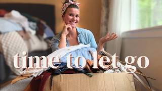 I Decluttered My ENTIRE Wardrobe | Marie Kondo Style