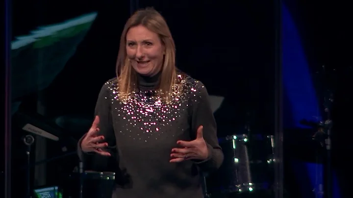 How To Have A Standout Year | Emily Layzell