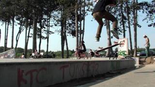 Slow Motion Skate [KickFlip Gap] | Thibault Garnier